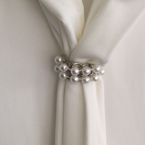 Karl Lagerfeld blouse - Picture 5 of 7